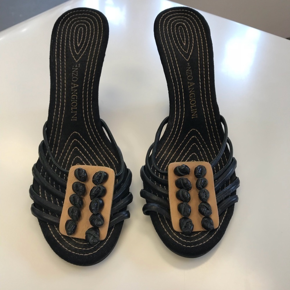 Enzo Angiolini Black and Cork Sandals